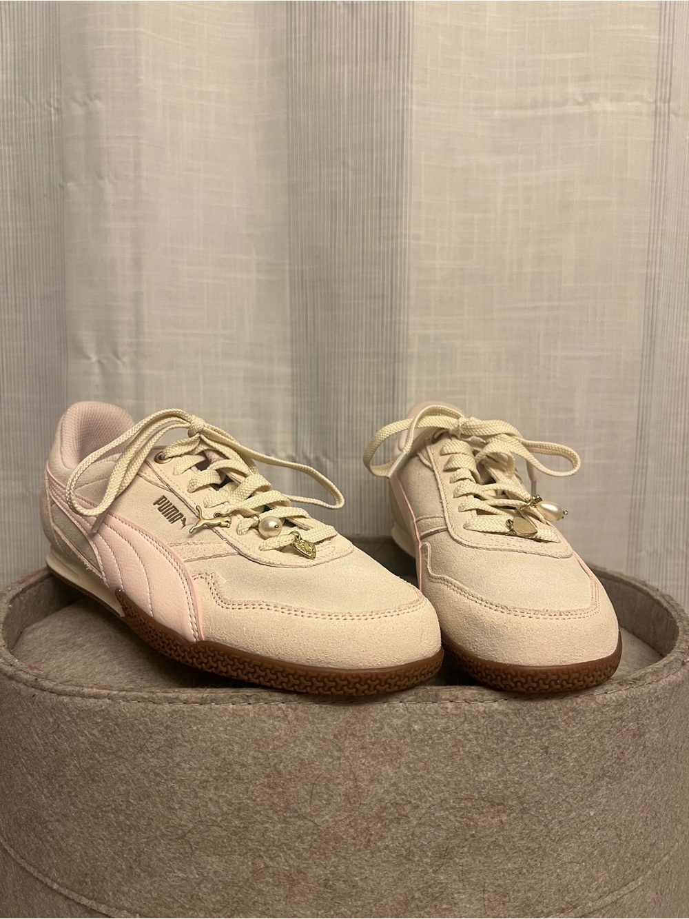 PUMA Bella Donna SD Bling Ring in blush & cream color-way with adorable charms!